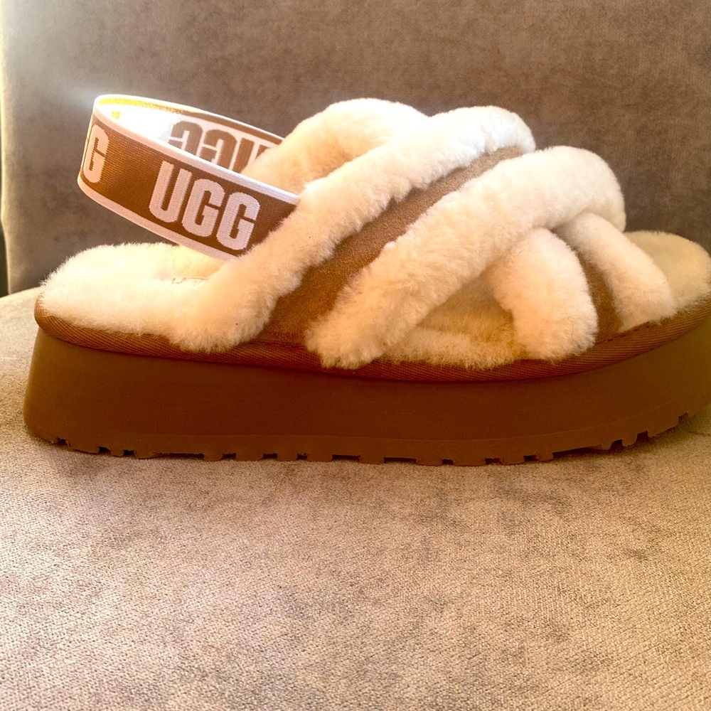 Womens UGG® Disco Cross Platform Slide Sandal - Chestnut - NWT